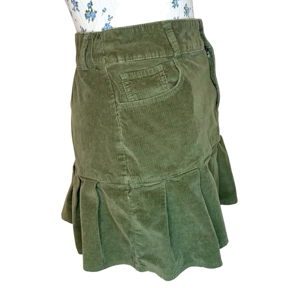 Hollister Olive Green Corduroy Ruffle High-Rise Mini Skirt-Size Small - Picture 3 of 9